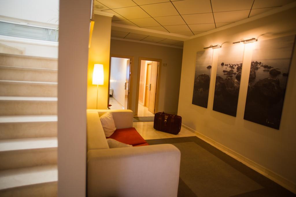 Hostal Albero By Eme Hoteles Sanlúcar la Mayor Exteriör bild